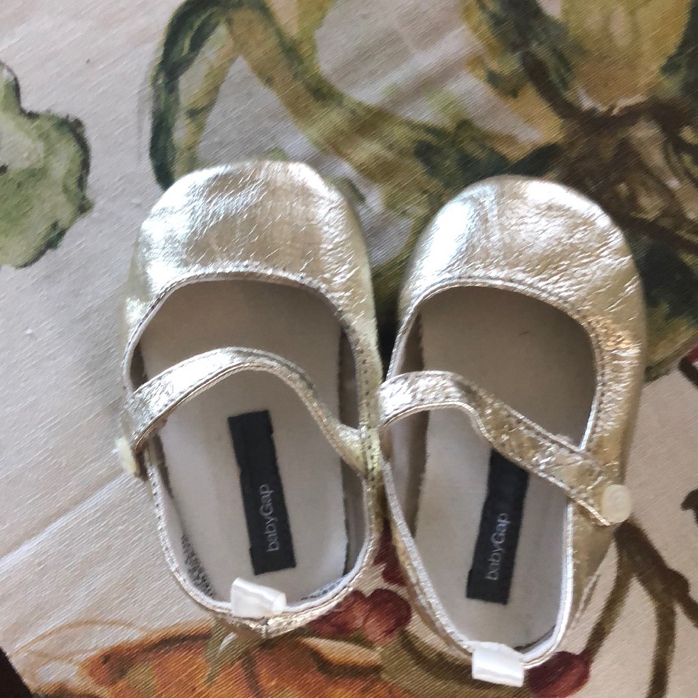 Baby girl maryjane shoes